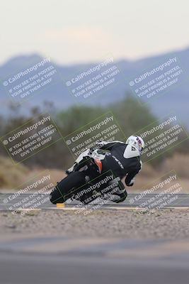 media/Sep-21-2025-Race Pace (Sun) [[98bf33ef95]]/Verified/2-Turn 2 Backside (835am)/